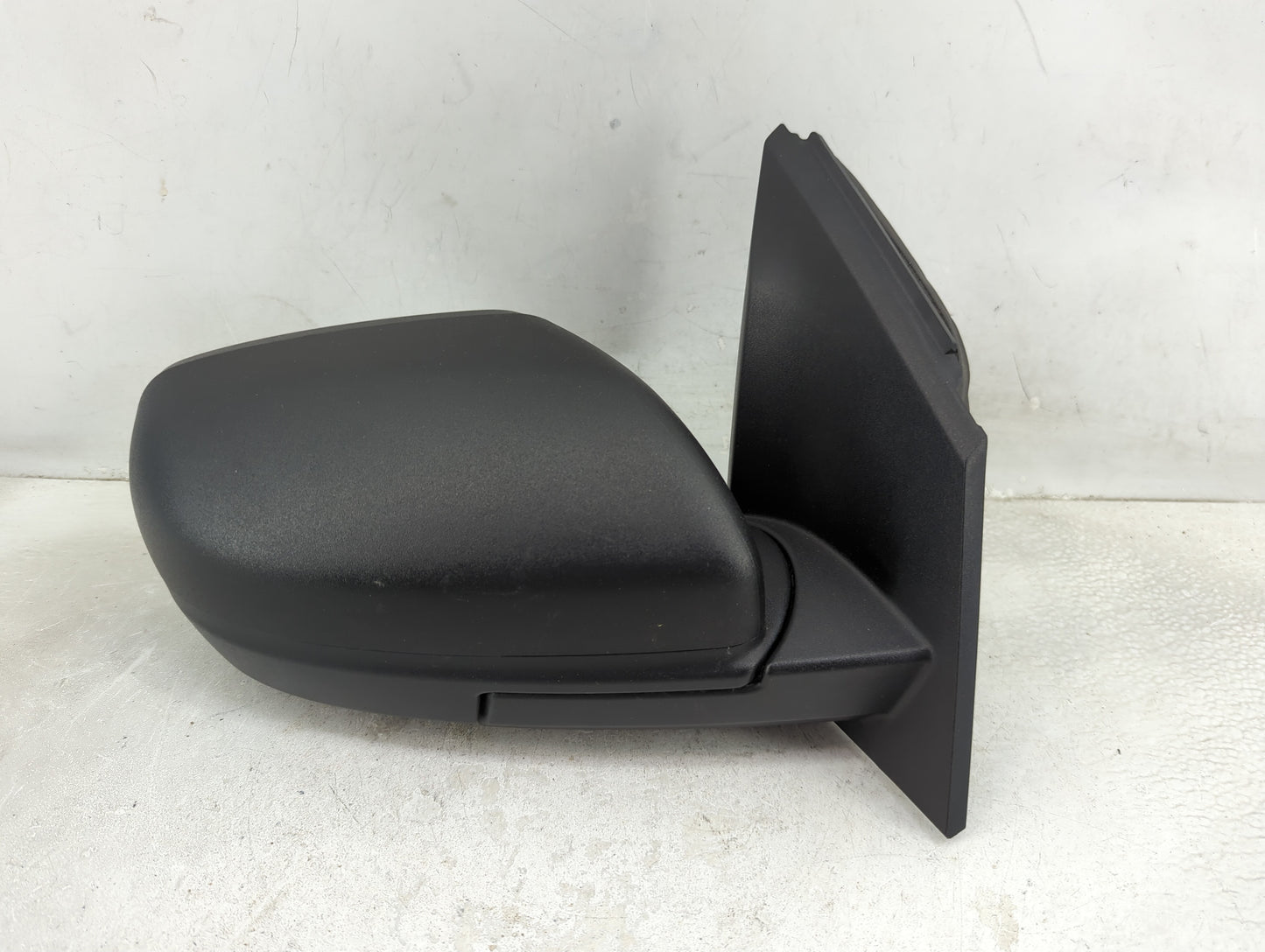 2015-2018 Ford Edge Passenger Side View Mirror - Right Door Mirror OEM Used - Oemusedautoparts1.com