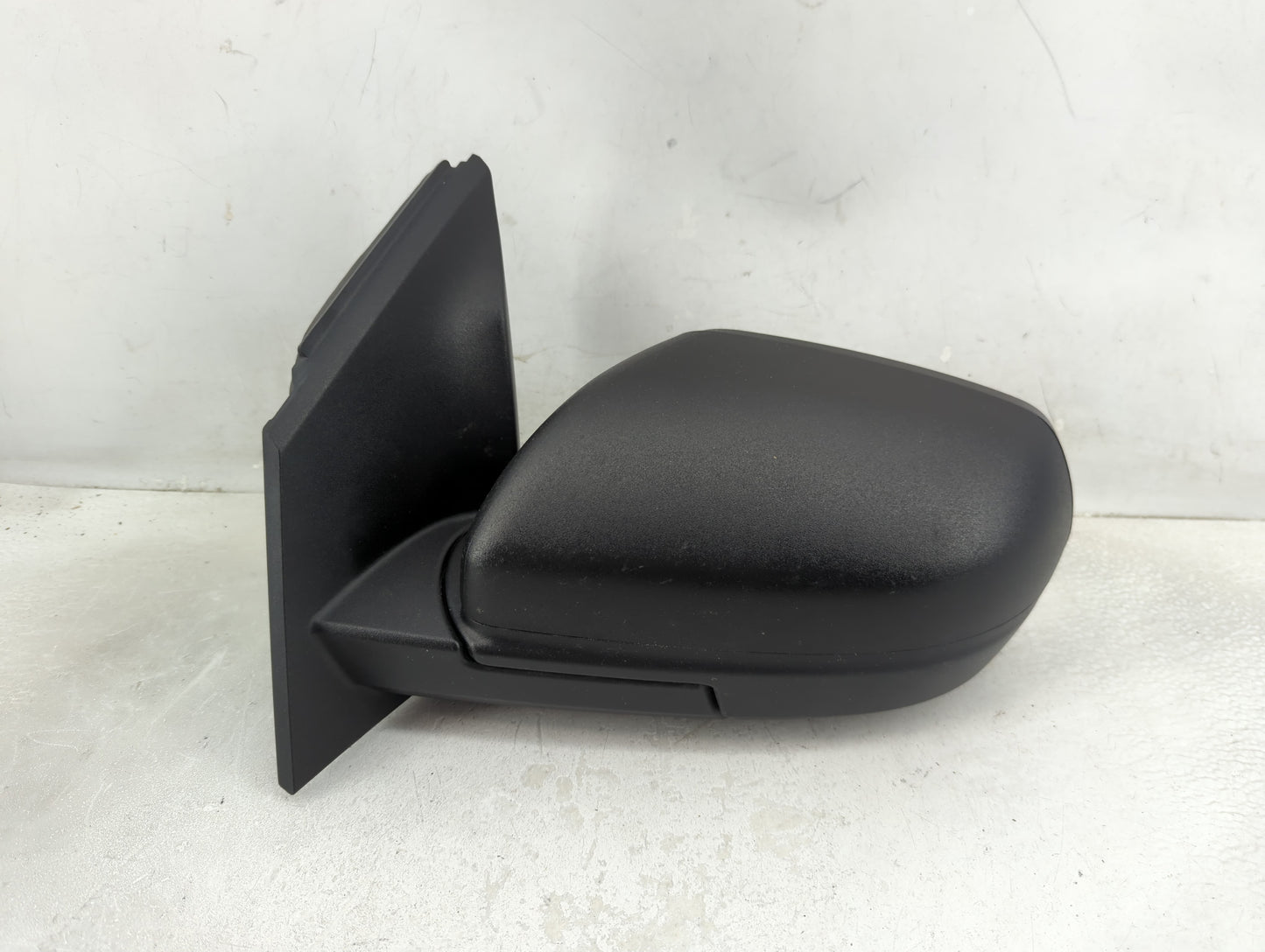 2015-2018 Ford Edge Driver Side View Mirror - Left Door Mirror OEM Used - Oemusedautoparts1.com