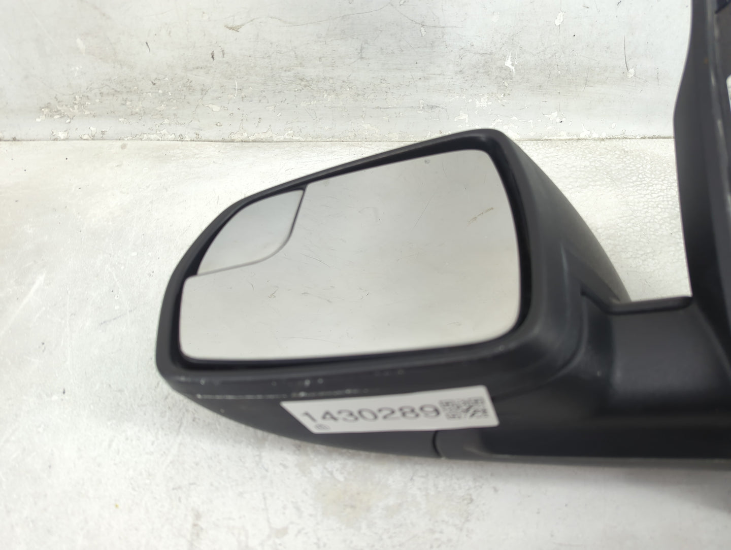 2015-2018 Ford Edge Driver Side View Mirror - Left Door Mirror OEM Used - Oemusedautoparts1.com