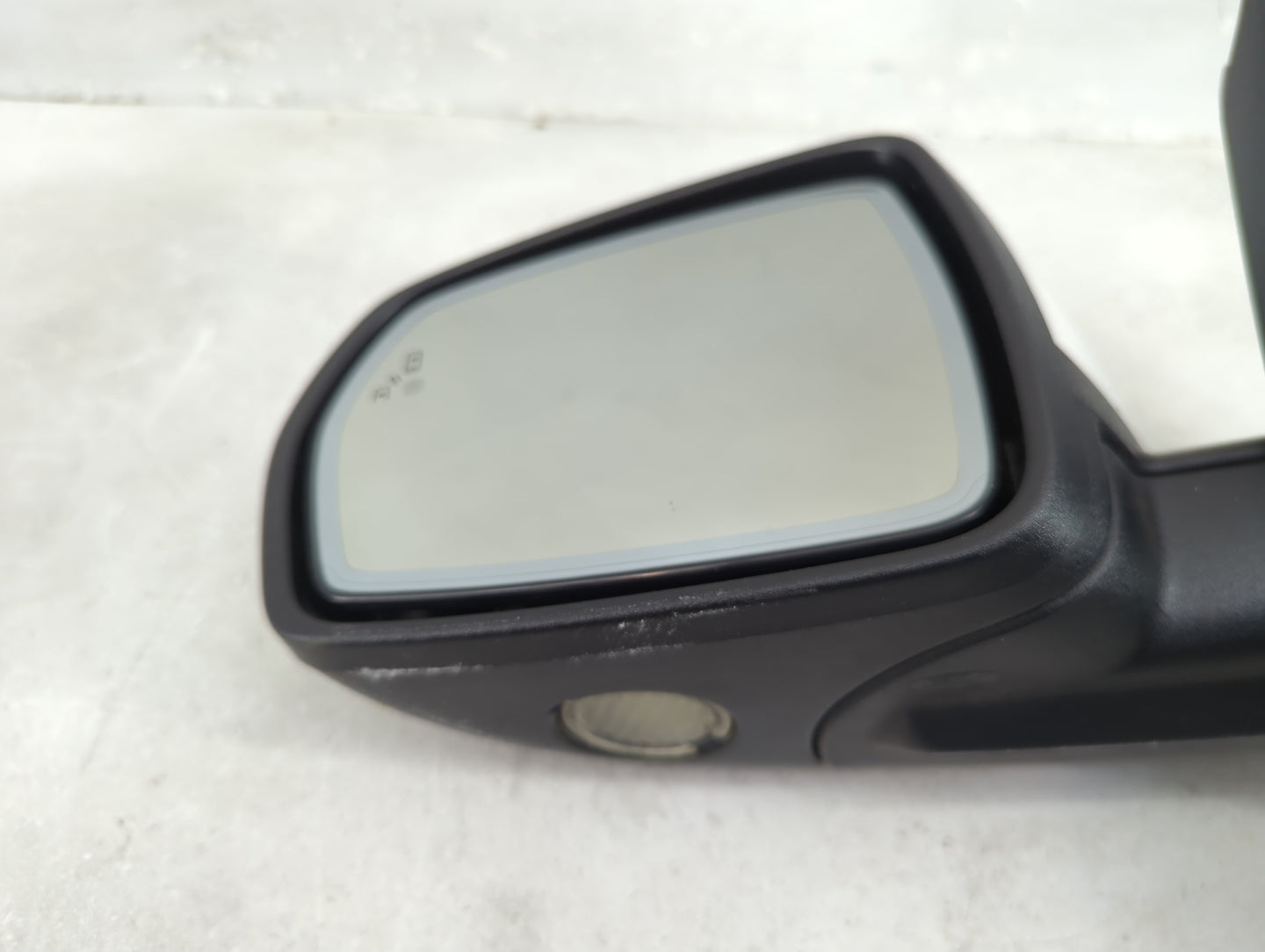 2015-2018 Ford Edge Driver Side View Mirror - Left Door Mirror OEM Used - Oemusedautoparts1.com