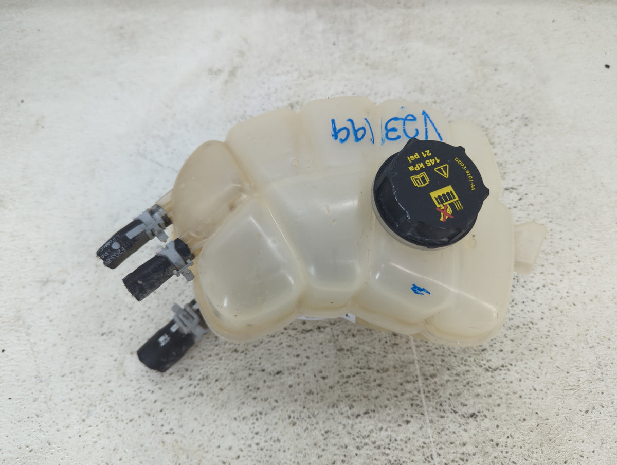 2015-2020 Ford Edge Radiator Coolant Overflow Expansion Tank Bottle 1432111 - Oemusedautoparts1.com