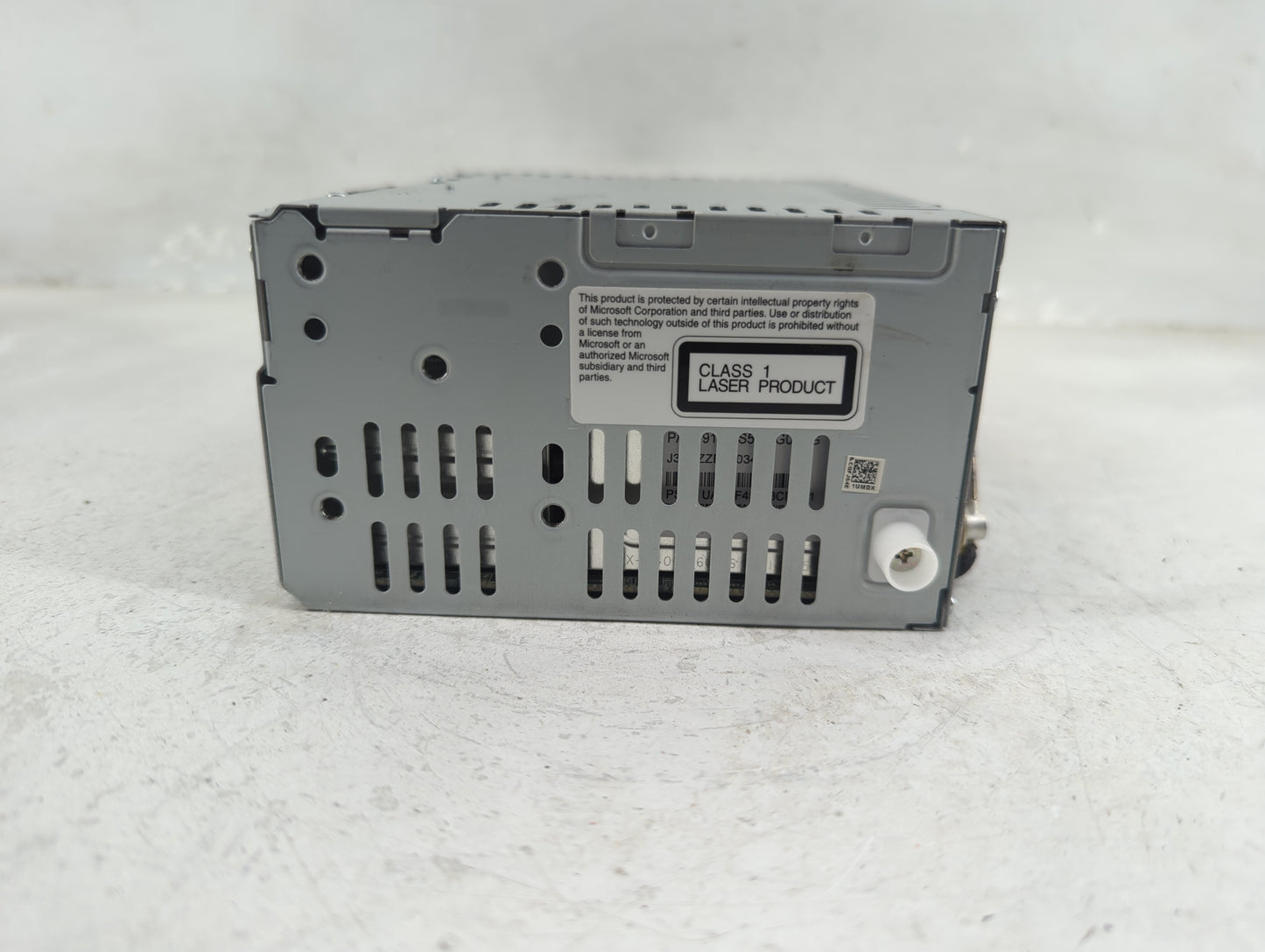 2016-2018 Ford Edge Radio AM FM Cd Player Receiver Replacement Fits Fits 2016 2017 2018 OEM Used Auto Parts - Oemusedautopar