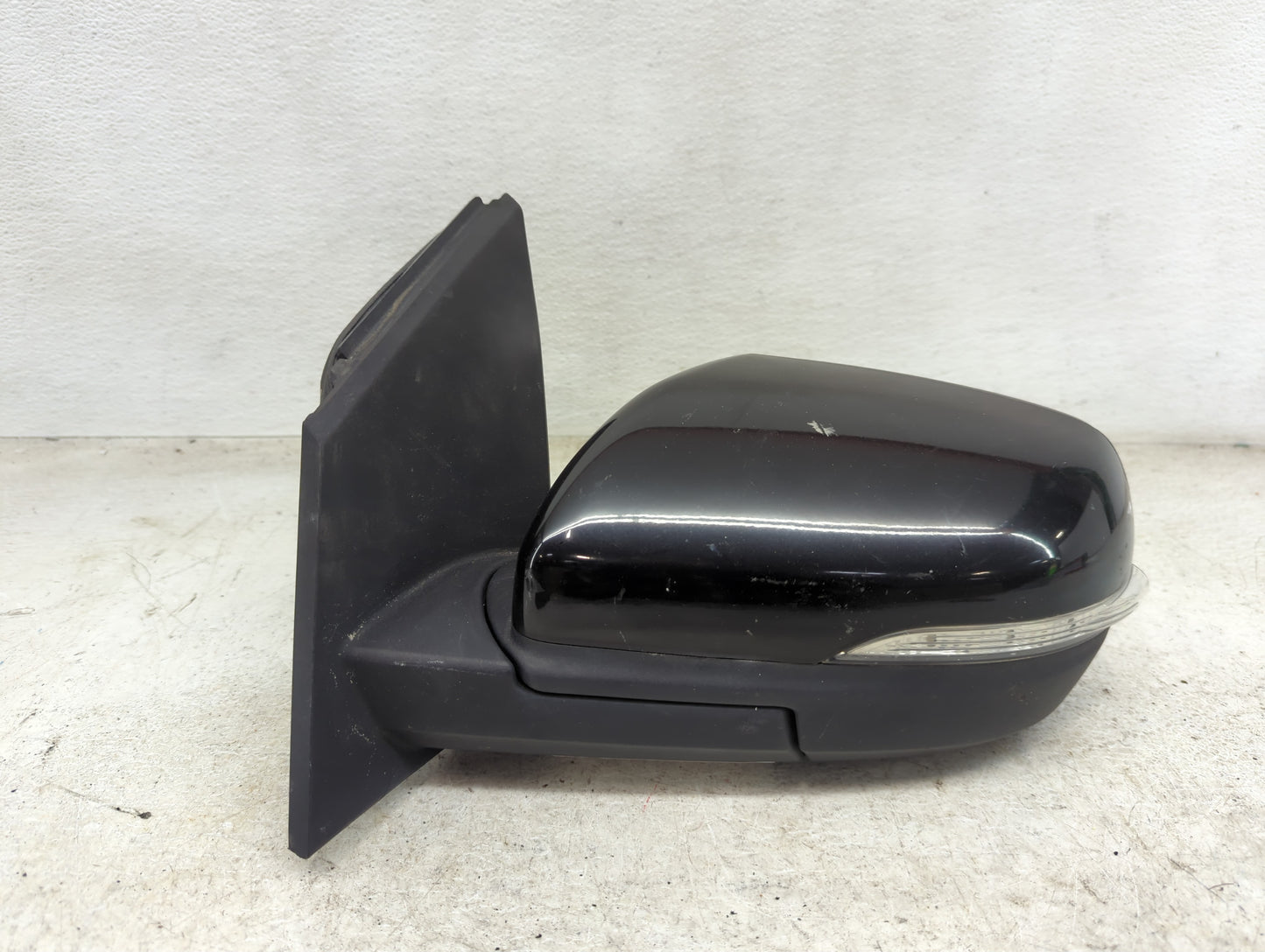 2015-2018 Ford Edge Driver Side View Mirror - Left Door Mirror OEM Used - Oemusedautoparts1.com