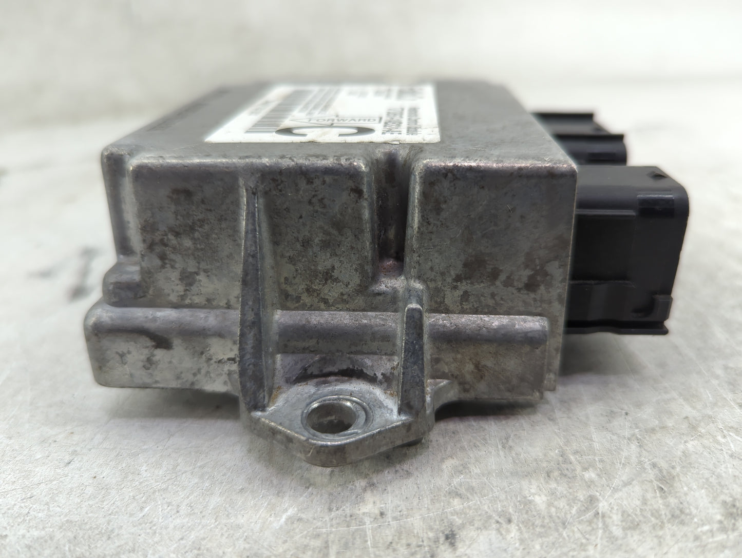 2016 Ford Edge Safety Restraint Srs Airbag Control Module Db5t-14b321-ae - Oemusedautoparts1.com