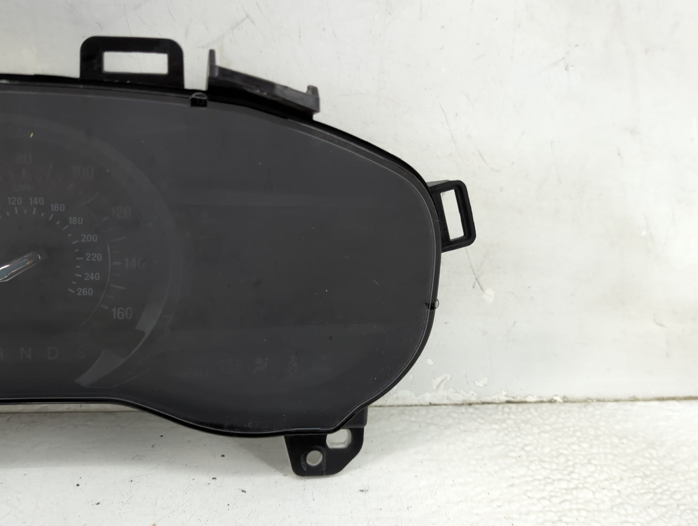 2016-2018 Ford Edge Instrument Cluster Speedometer Gauges P/N:GT4T-10849-CB Miles:102K Fits Fits 2016 2017 2018 OEM Used Aut