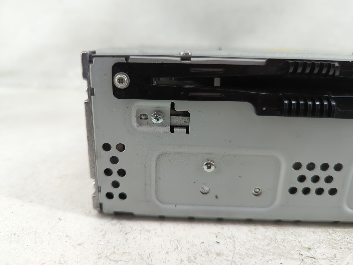 2015-2018 Ford Edge Radio AM FM Cd Player Receiver Replacement P/N:CQ-JJ64E0UMD 05186850CQ-JJ64E0UMD Fits Fits 2015 2016 201
