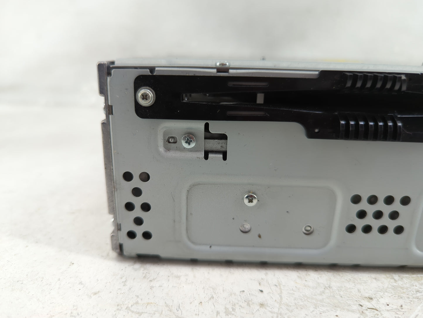2015-2018 Ford Edge Radio AM FM Cd Player Receiver Replacement P/N:CQ-JJ64E0UMD 05186850CQ-JJ64E0UMD Fits Fits 2015 2016 201