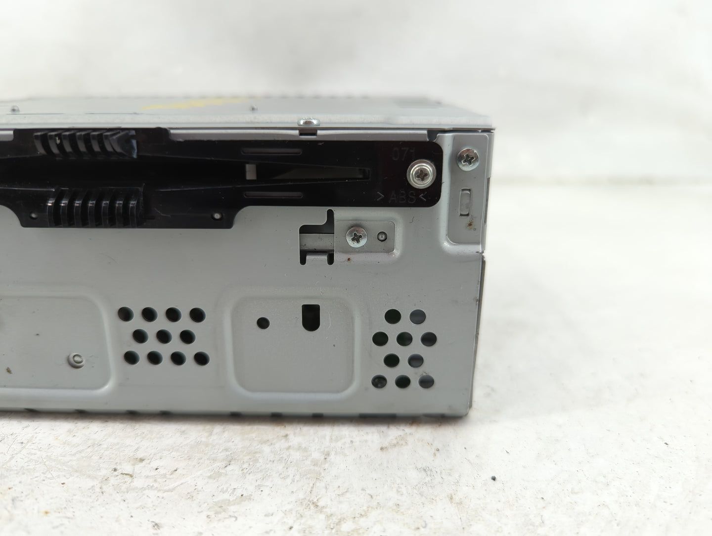 2015-2018 Ford Edge Radio AM FM Cd Player Receiver Replacement P/N:CQ-JJ64E0UMD 05186850CQ-JJ64E0UMD Fits Fits 2015 2016 201