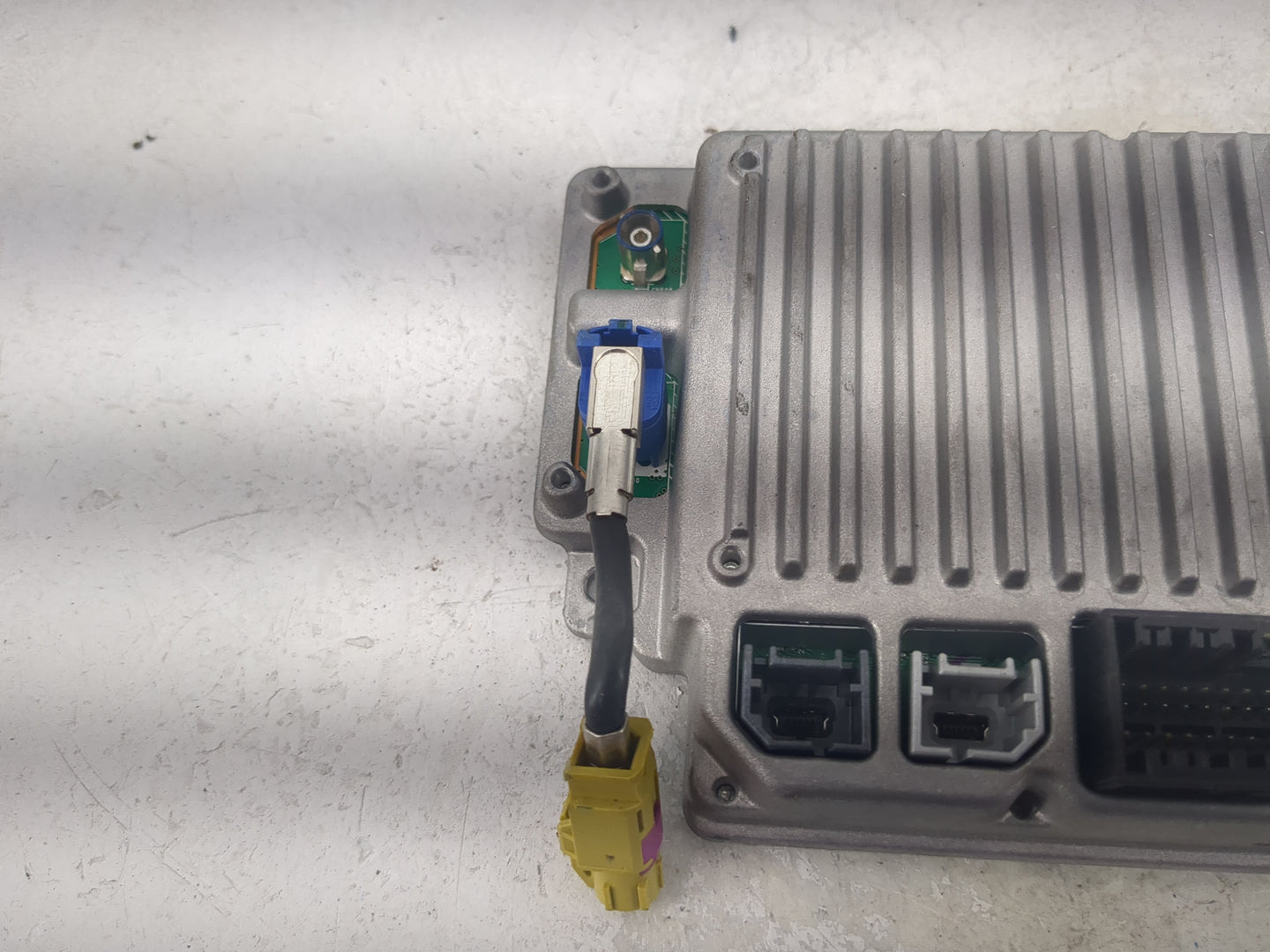2016 Ford Edge Information-gps-tv Control Module - Oemusedautoparts1.com