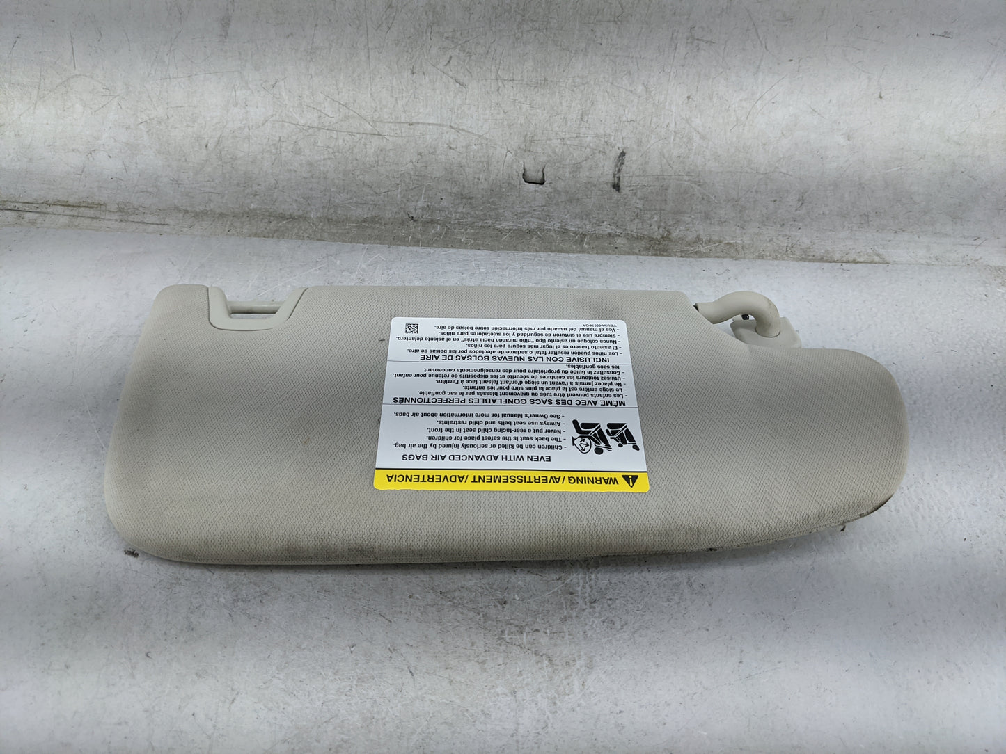 2015-2020 Ford Edge Sun Visor Shade Replacement Driver Left Mirror Fits Fits 2015 2016 2017 2018 2019 2020 OEM Used Auto Par