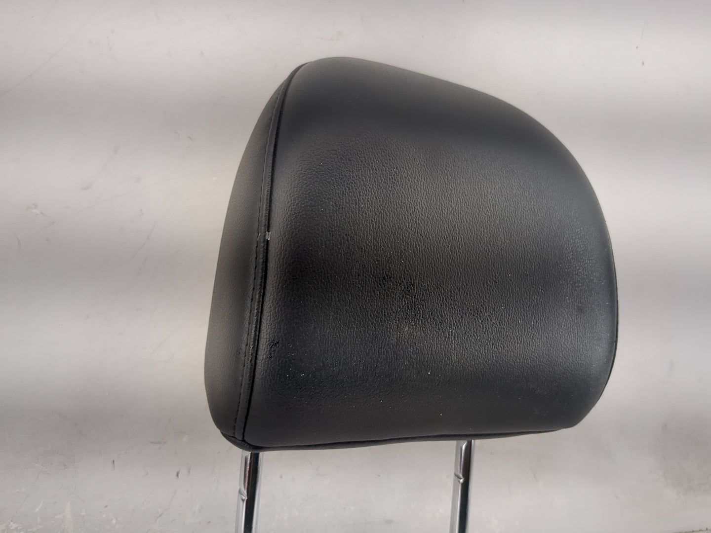 2015-2016 Ford Edge Headrest Head Rest Front Driver Passenger Seat Fits Fits 2015 2016 OEM Used Auto Parts - Oemusedautopart