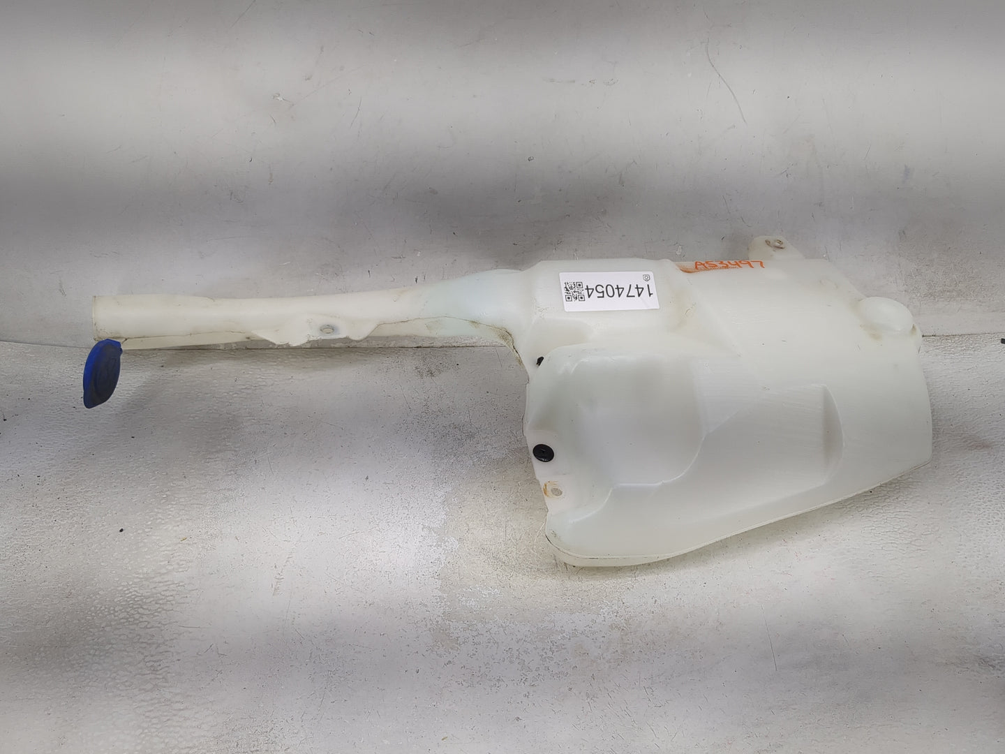 2016-2020 Ford Edge Windshield Washer Fluid Reservoir Bottle Oem 1474054 - Oemusedautoparts1.com