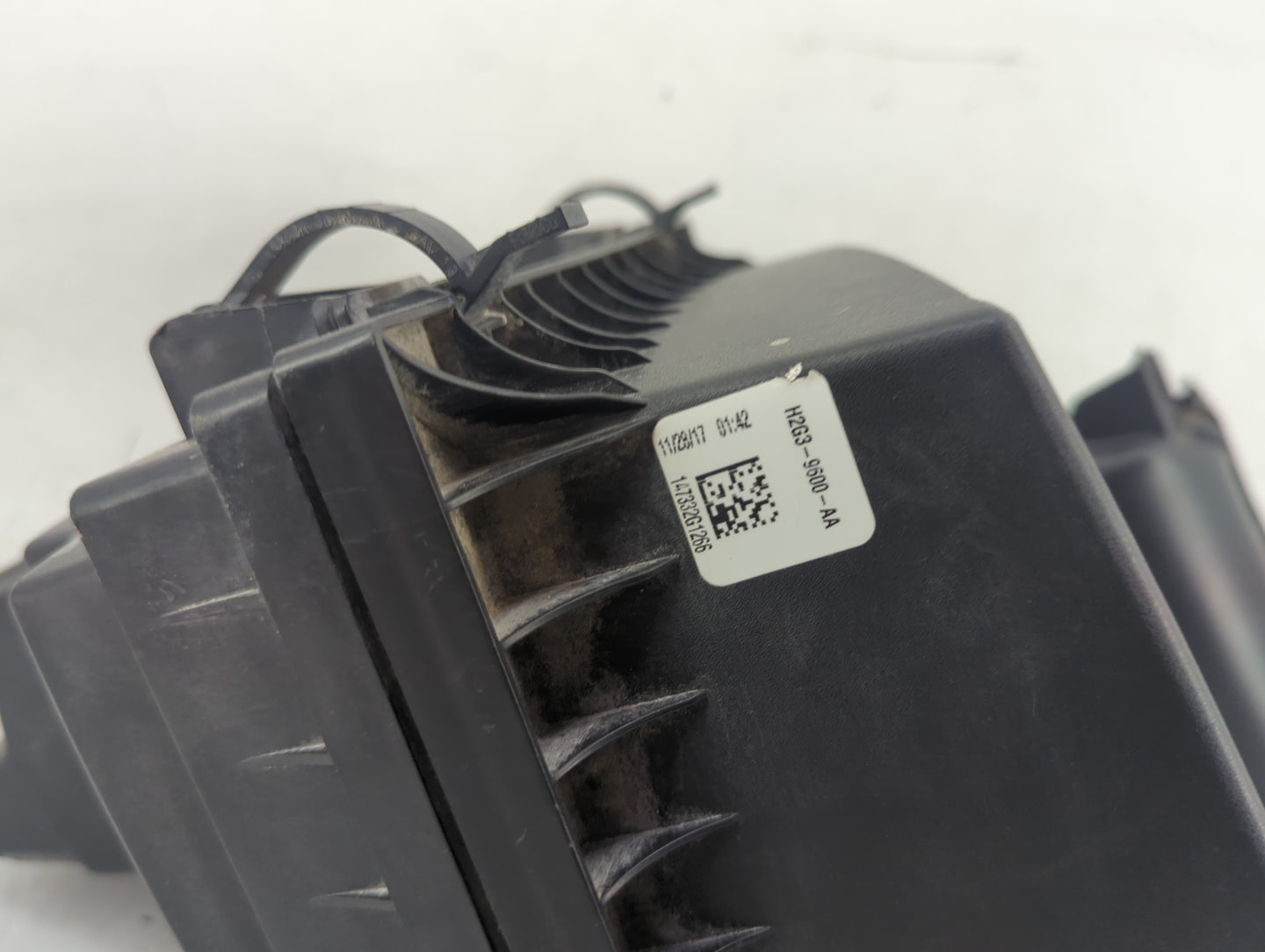 2015-2018 Ford Edge Air Cleaner Intake-duct Hose Tube 1476747 - Oemusedautoparts1.com