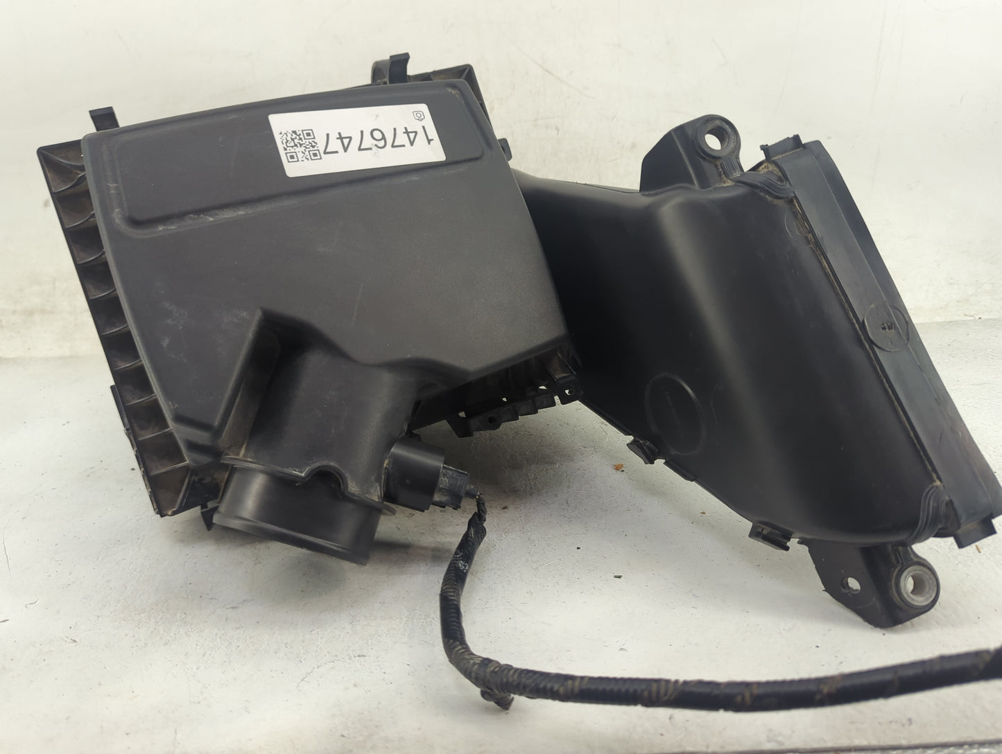 2015-2018 Ford Edge Air Cleaner Intake-duct Hose Tube 1476747 - Oemusedautoparts1.com