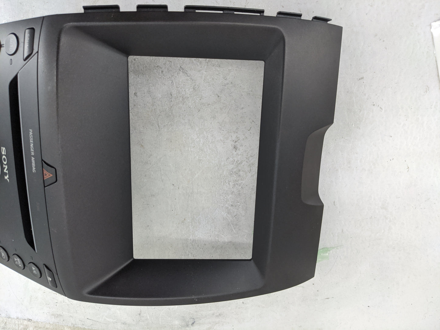 2016-2016 Ford Edge Radio Control Panel Black - Oemusedautoparts1.com