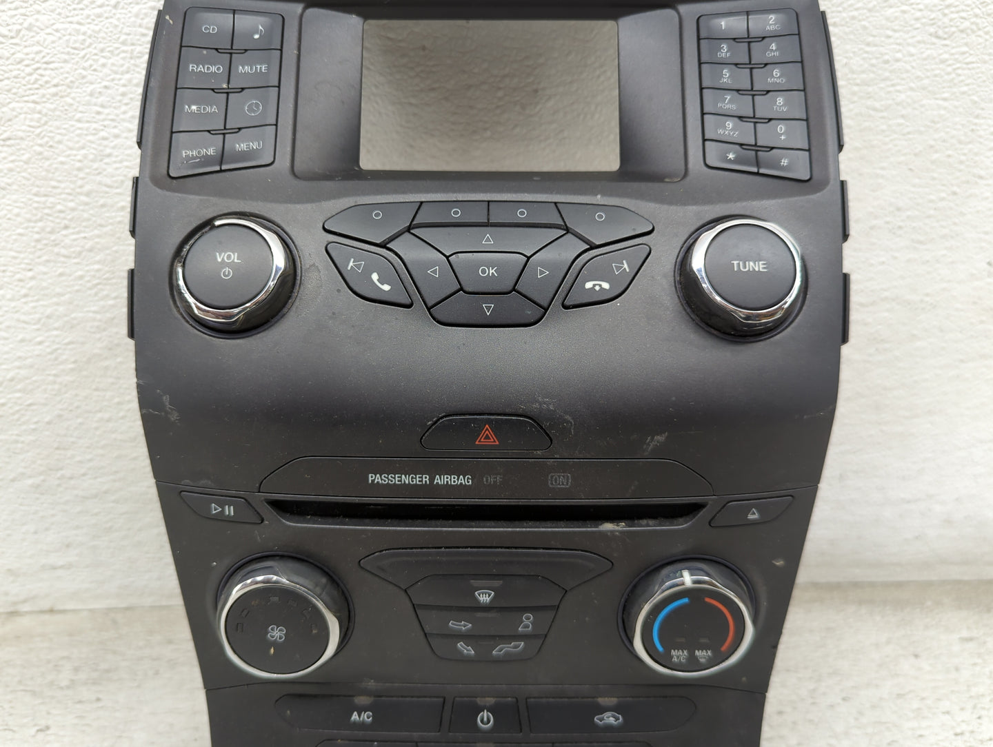 2015-2018 Ford Edge Radio Control Panel 1492770 - Oemusedautoparts1.com