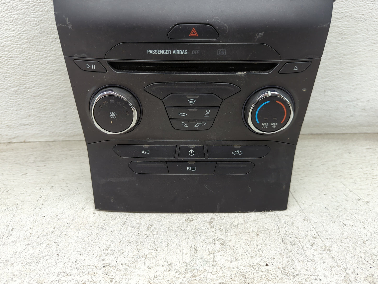 2015-2018 Ford Edge Radio Control Panel 1492770 - Oemusedautoparts1.com