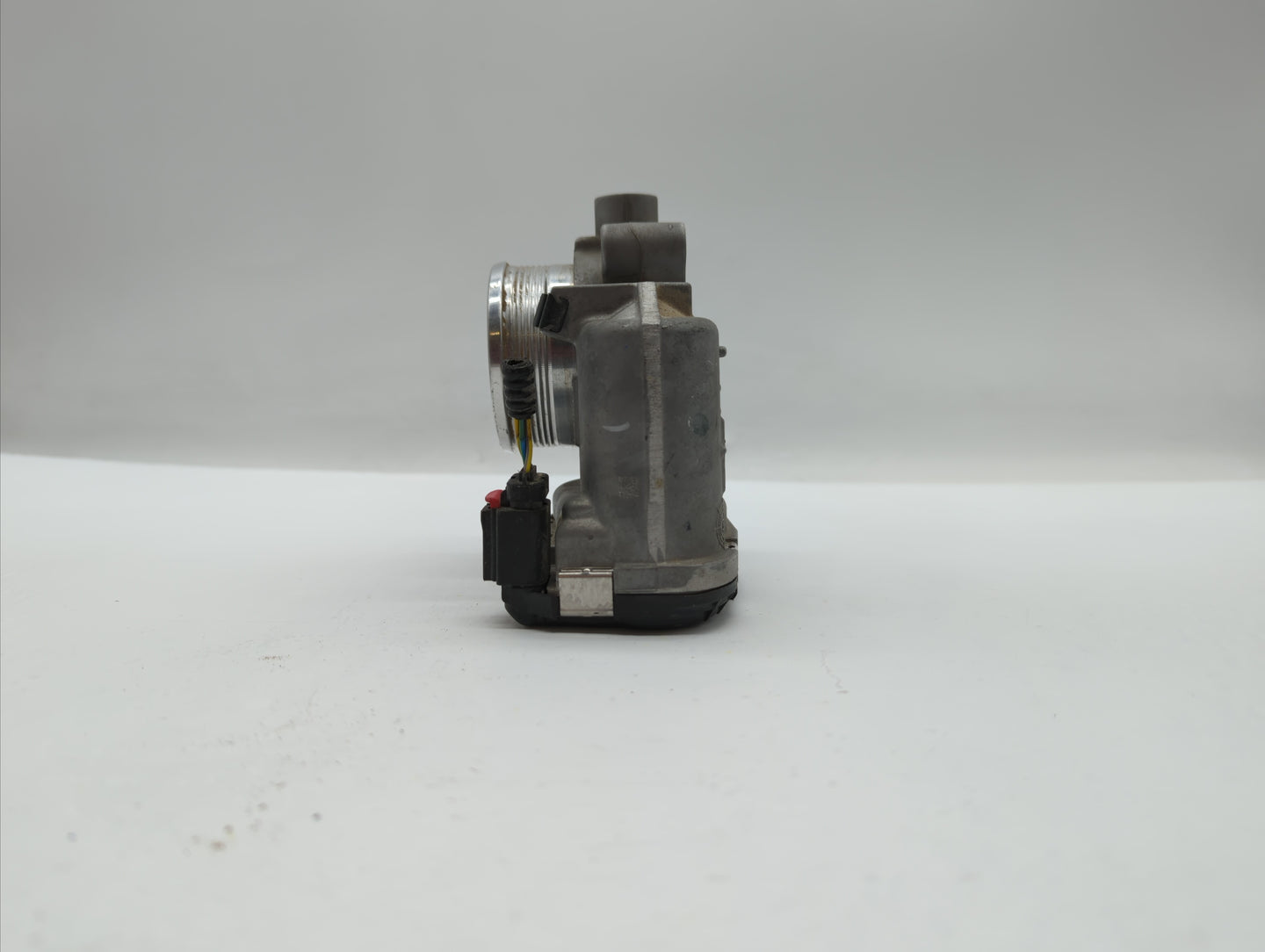 2015-2018 Ford Edge Throttle Body P/N:DS7E-9F991-BB Fits Fits 2014 2015 2016 2017 2018 2019 OEM Used Auto Parts - Oemusedaut