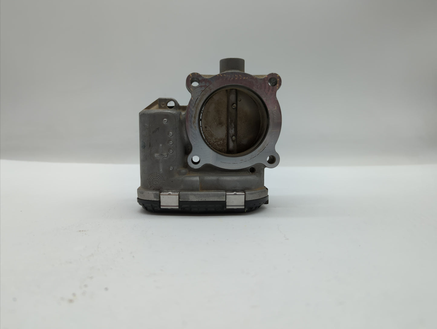 2015-2018 Ford Edge Throttle Body P/N:DS7E-9F991-BB Fits Fits 2014 2015 2016 2017 2018 2019 OEM Used Auto Parts - Oemusedaut