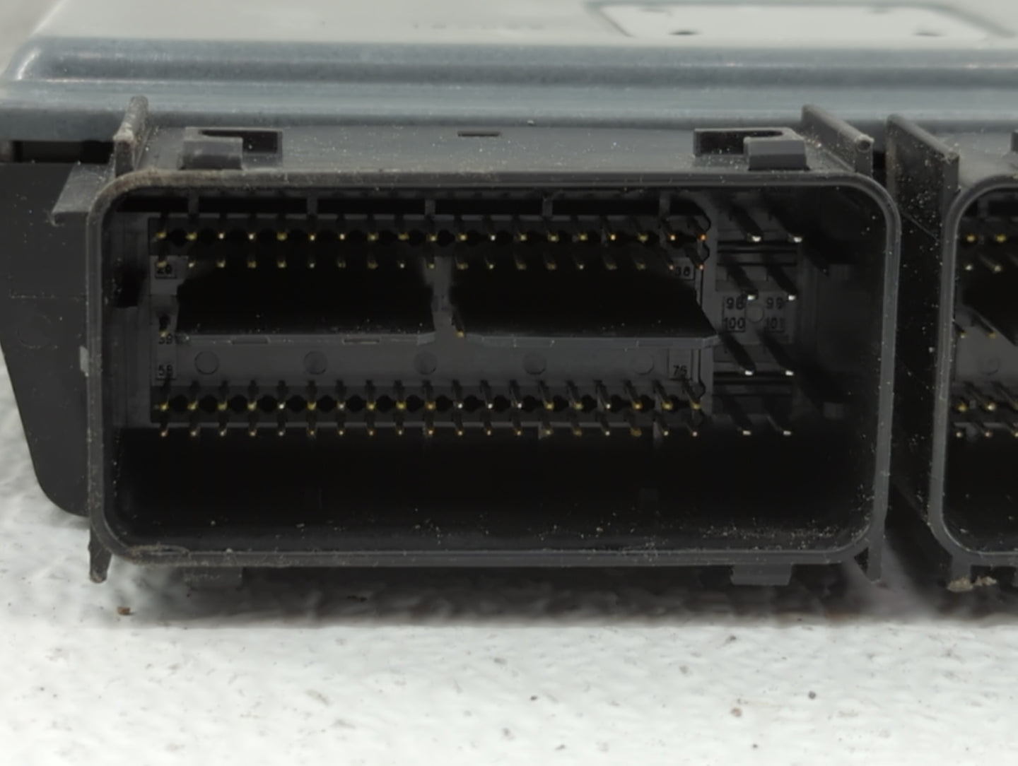 2015-2018 Ford Edge PCM Engine Control Computer ECU ECM PCU OEM P/N:GK4A-12A650-GA G2GA-12A650-AJC Fits OEM Used Auto Parts 