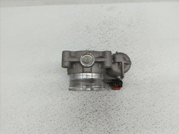 2015-2018 Ford Edge Throttle Body P/N:DS7E-9F991-BB Fits Fits 2014 2015 2016 2017 2018 2019 OEM Used Auto Parts