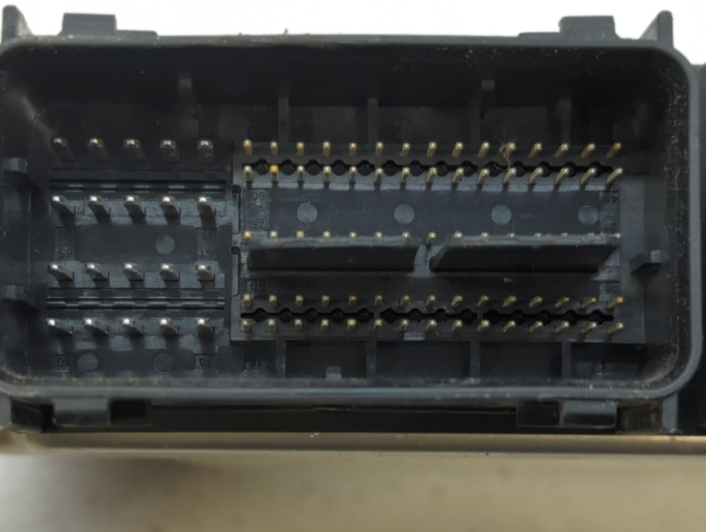 2015-2018 Ford Edge PCM Engine Control Computer ECU ECM PCU OEM P/N:FB5A-12B684-CA G2GA-12A650-APA Fits OEM Used Auto Parts 