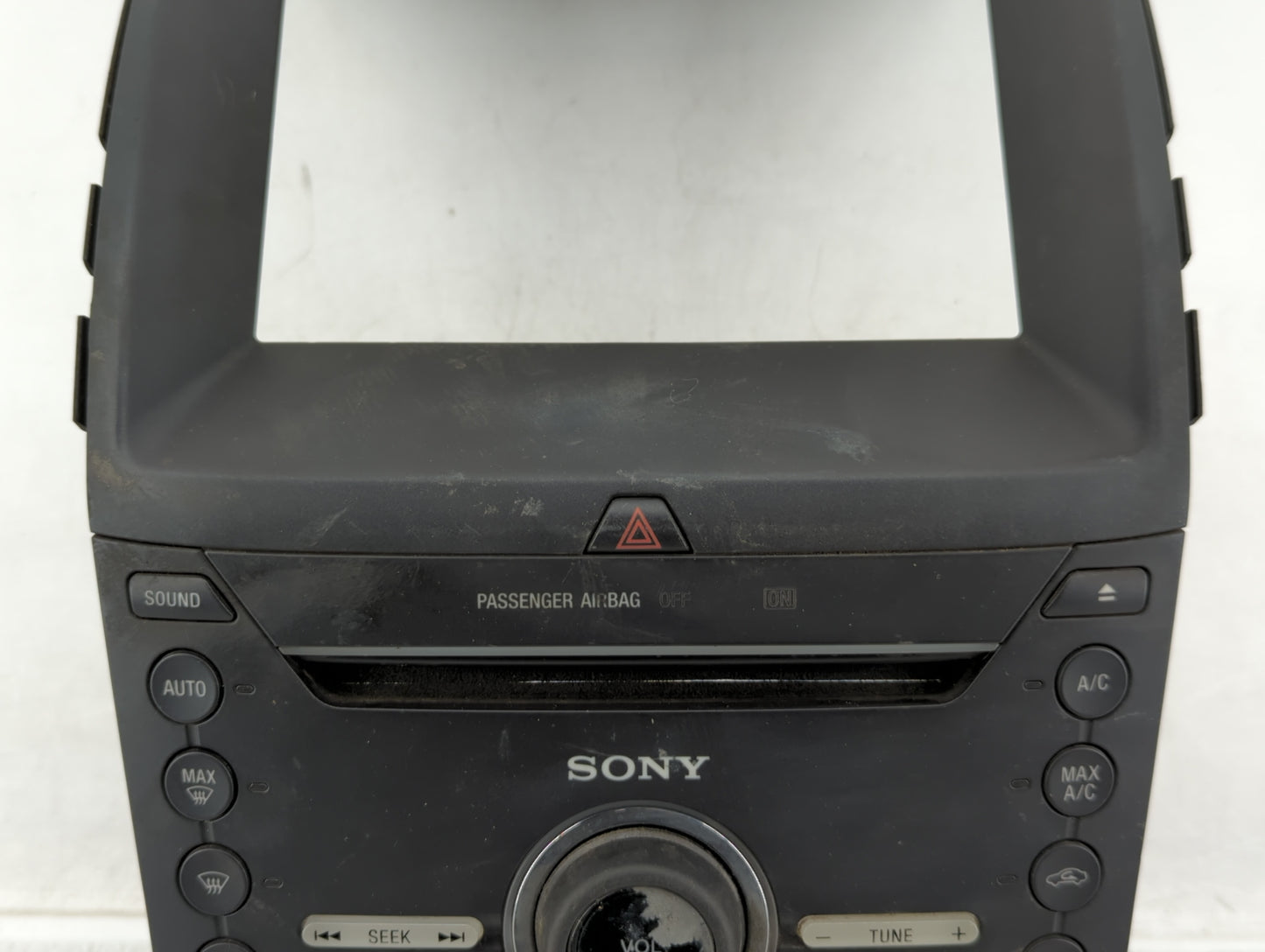 2016 Ford Edge Radio AM FM Cd Player Receiver Replacement P/N:GT4T-18E245-EB Fits OEM Used Auto Parts - Oemusedautoparts1.co