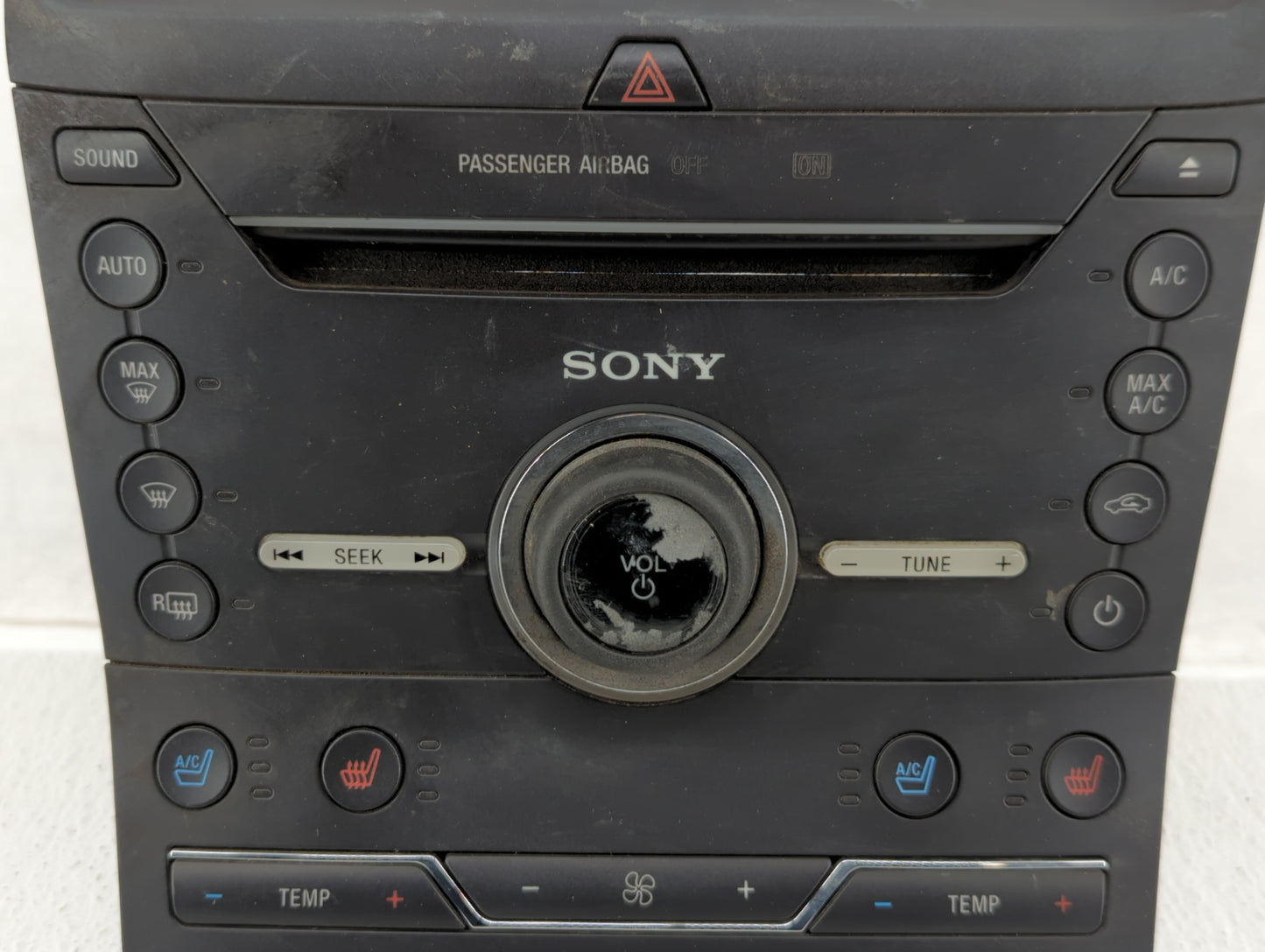 2016 Ford Edge Radio AM FM Cd Player Receiver Replacement P/N:GT4T-18E245-EB Fits OEM Used Auto Parts - Oemusedautoparts1.co