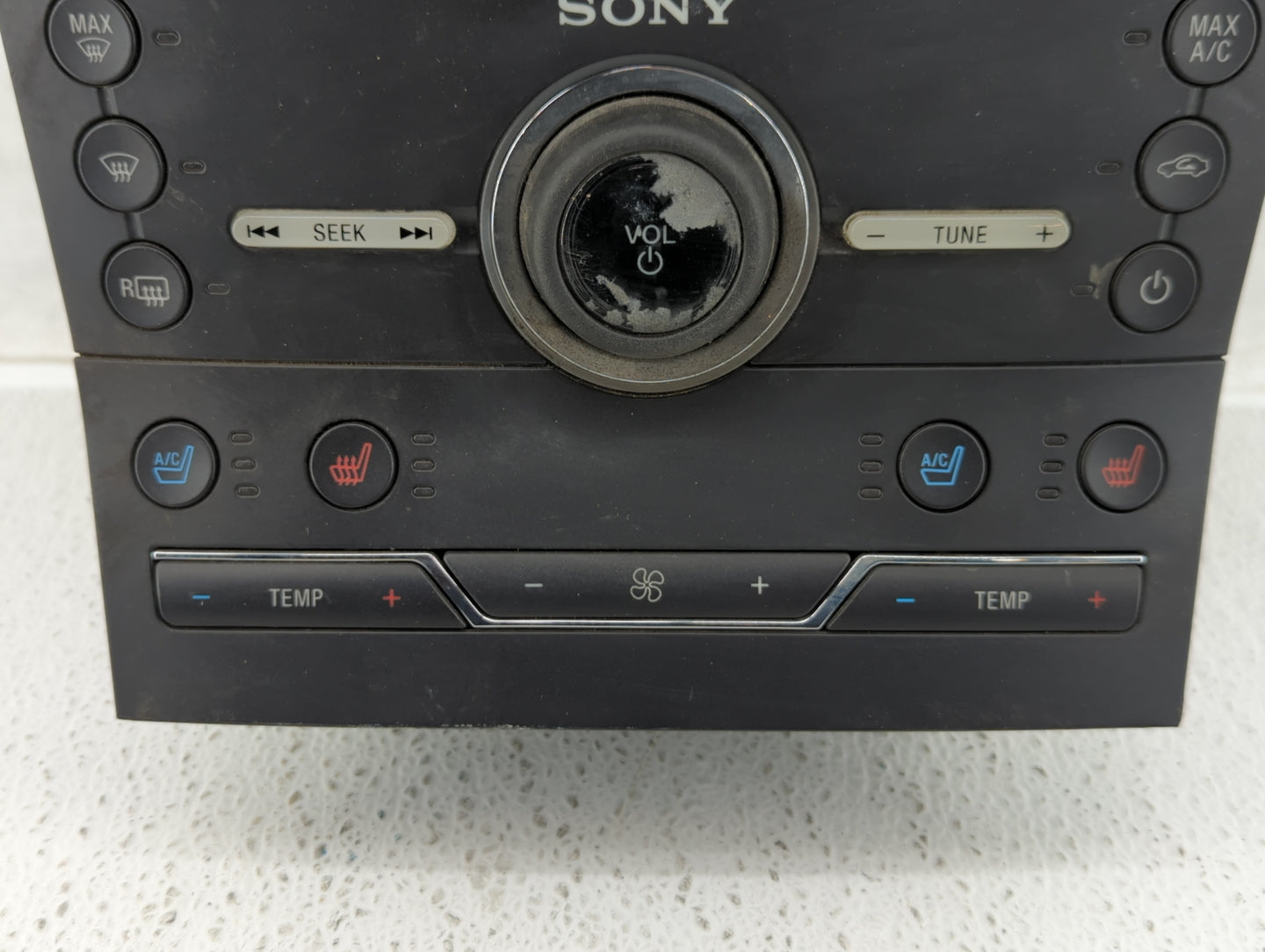 2016 Ford Edge Radio AM FM Cd Player Receiver Replacement P/N:GT4T-18E245-EB Fits OEM Used Auto Parts - Oemusedautoparts1.co