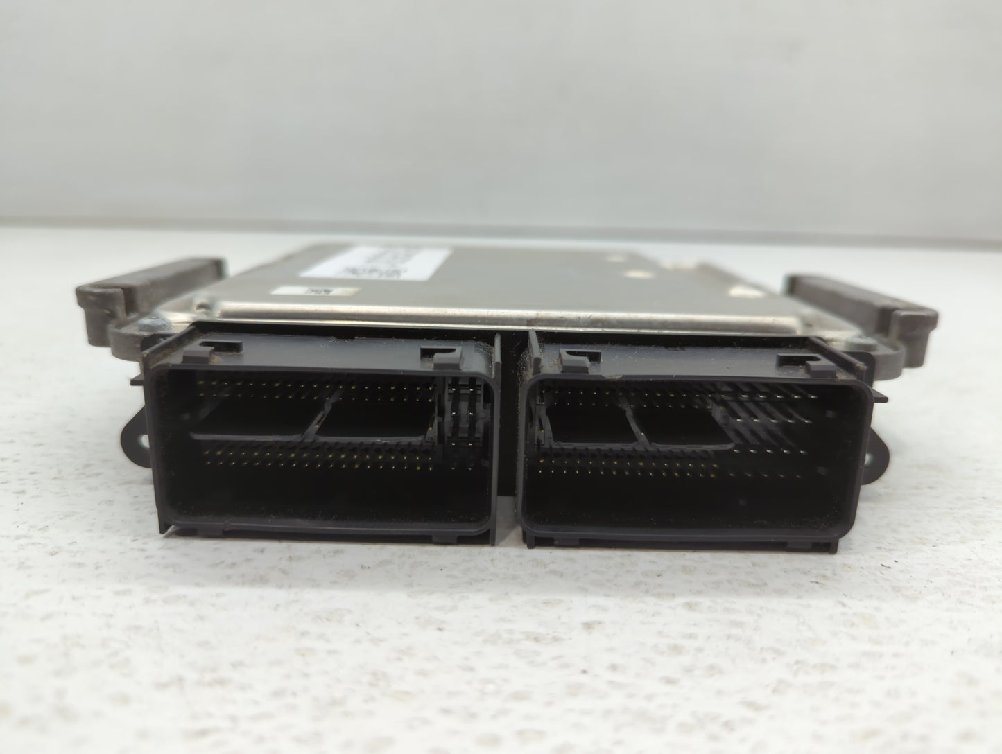 2015-2018 Ford Edge PCM Engine Control Computer ECU ECM PCU OEM P/N:FB5A-12B684-CA F2GA-12A650-BLA Fits OEM Used Auto Parts 