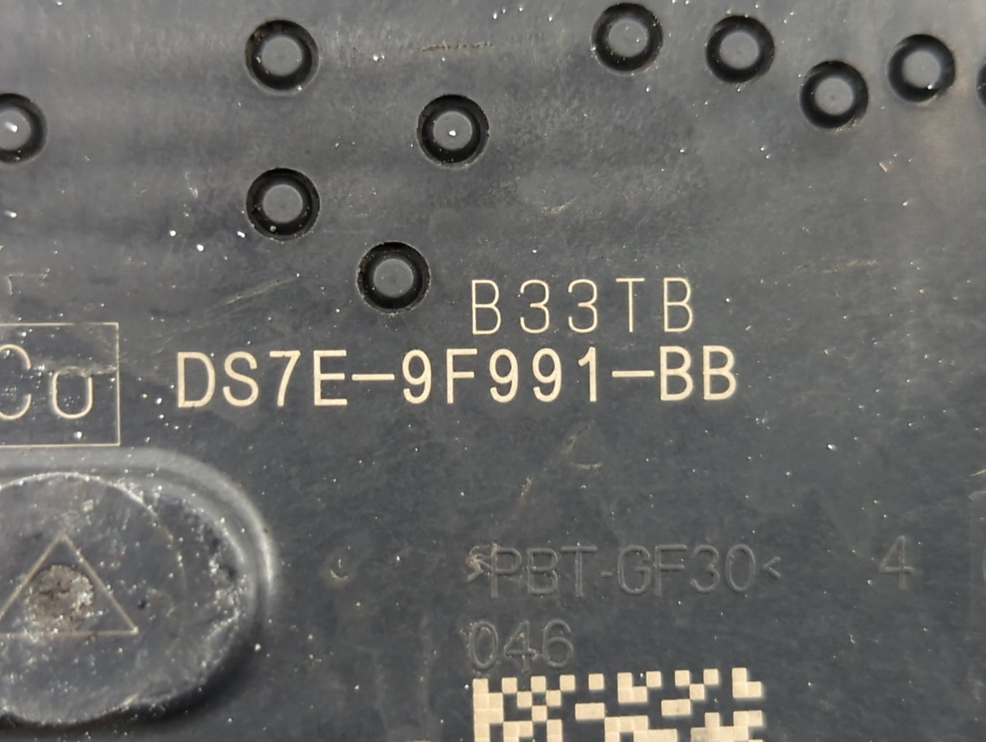 2015-2018 Ford Edge Throttle Body P/N:DS7E-9F991-BB Fits Fits 2014 2015 2016 2017 2018 2019 2020 2021 2022 OEM Used Auto Par