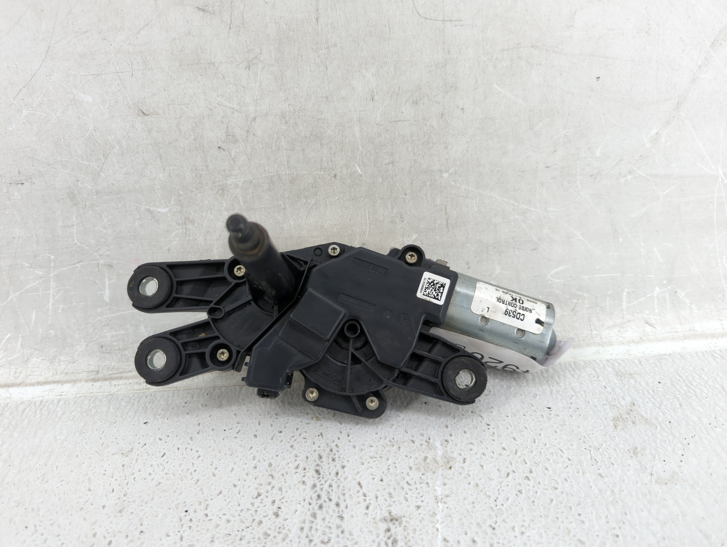 2016 Ford Edge Front Windshield Wiper Motor P/N:FK7B-17404-AA Fits OEM Used Auto Parts - Oemusedautoparts1.com