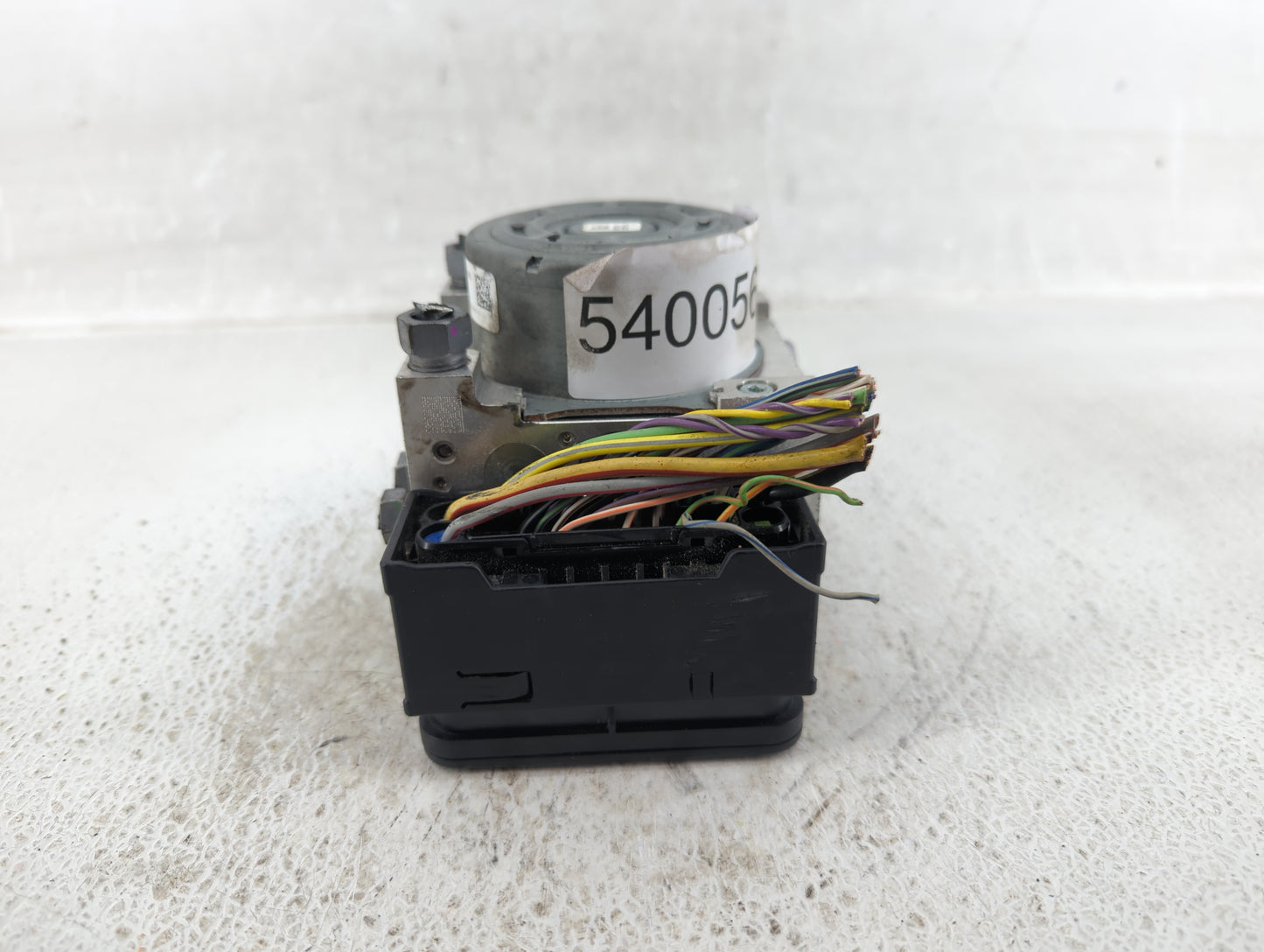 2015-2018 Ford Edge ABS Pump Control Module Replacement P/N:F2GC-2C405-AG Fits Fits 2015 2016 2017 2018 OEM Used Auto Parts 