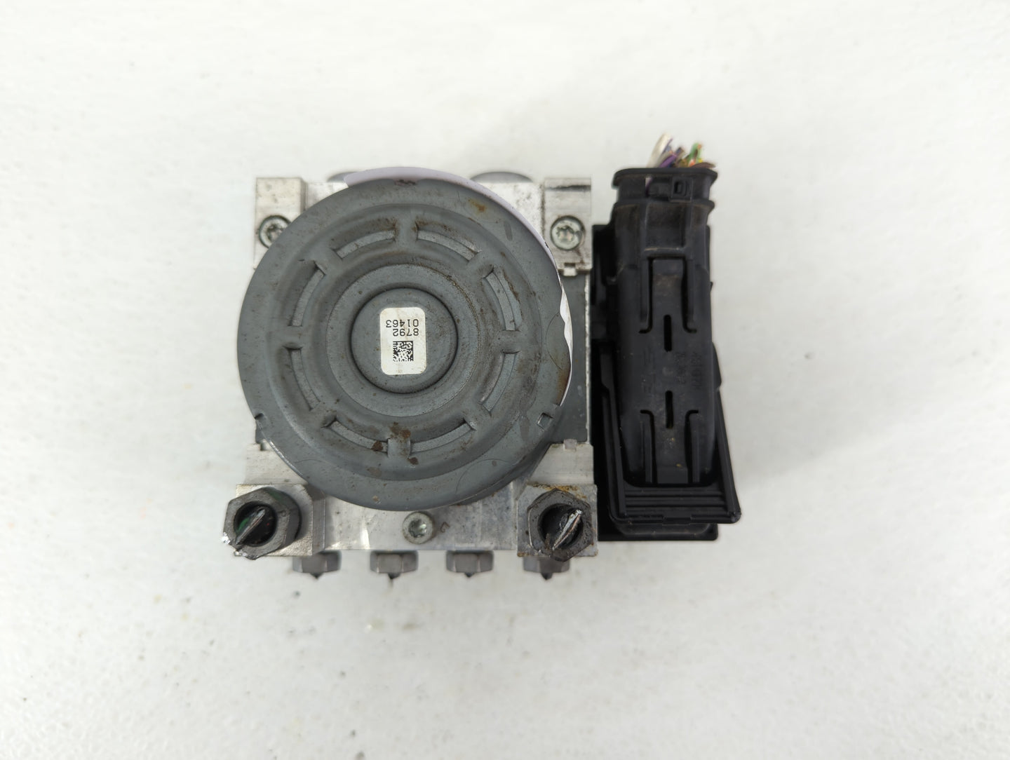 2015-2018 Ford Edge ABS Pump Control Module Replacement P/N:F2GC-2C405-AG Fits Fits 2015 2016 2017 2018 OEM Used Auto Parts 