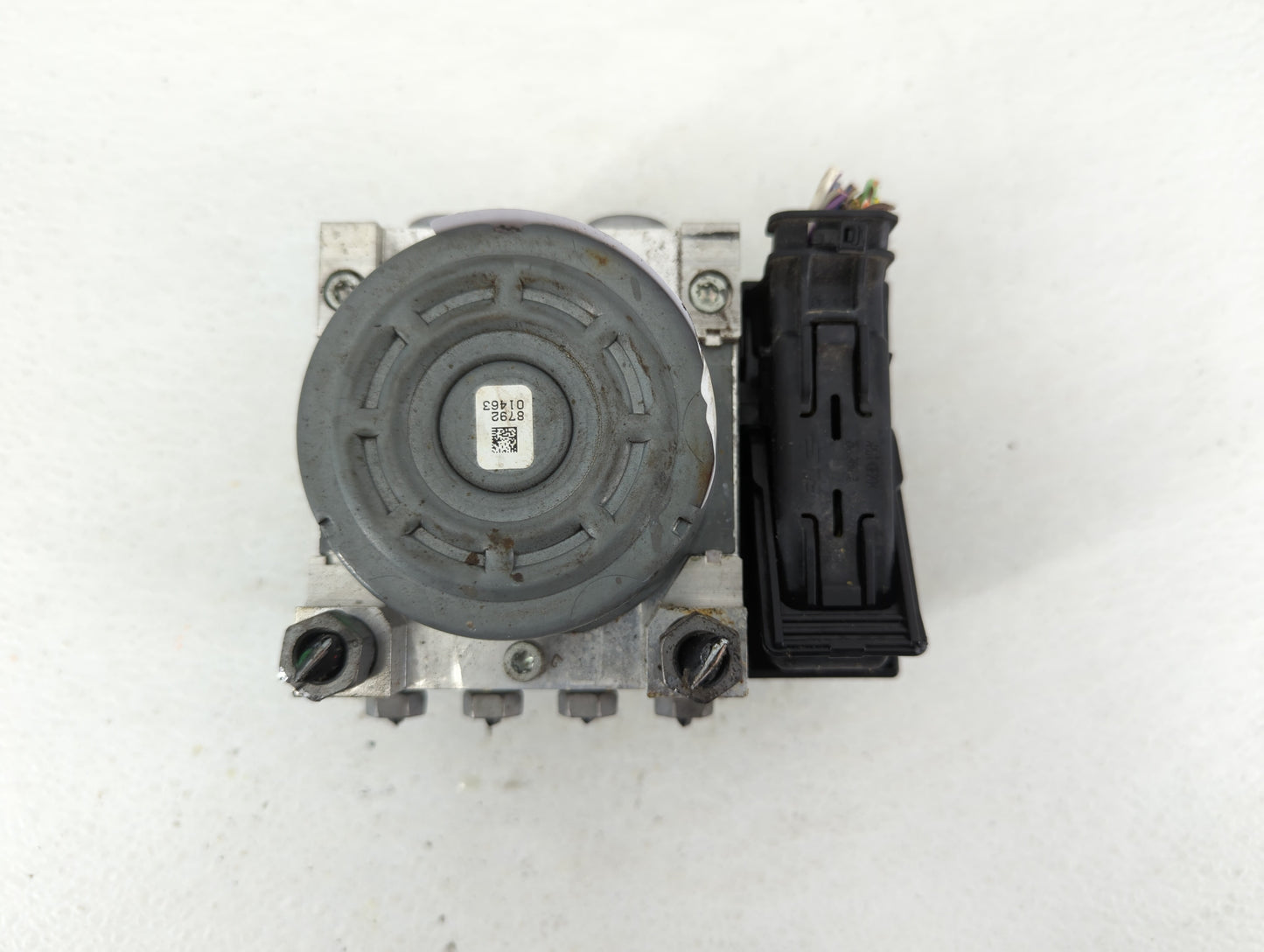 2015-2018 Ford Edge ABS Pump Control Module Replacement P/N:F2GC-2C405-AG Fits Fits 2015 2016 2017 2018 OEM Used Auto Parts 