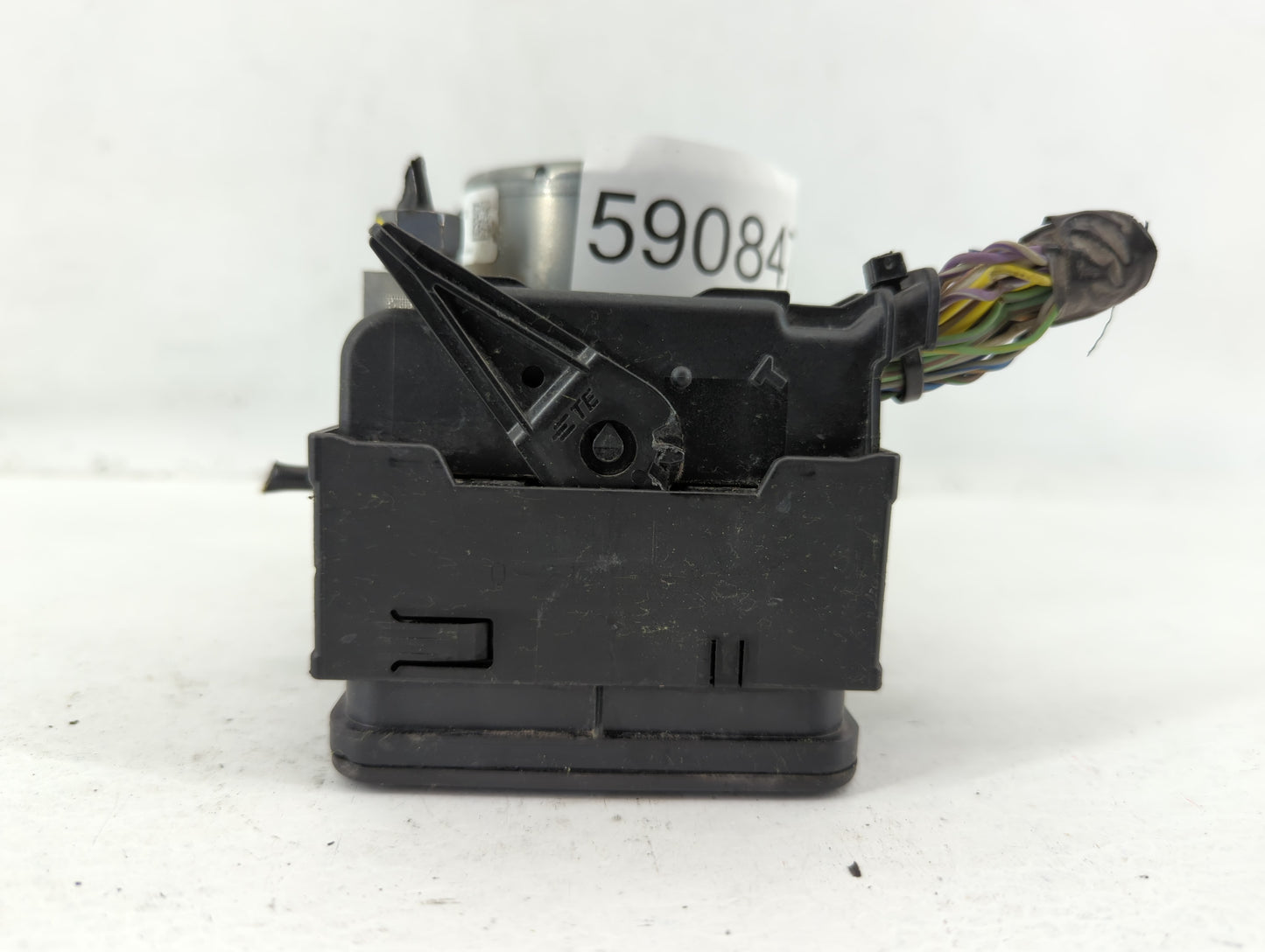 2015-2018 Ford Edge ABS Pump Control Module Replacement P/N:F2GC-2C405-BG Fits Fits 2015 2016 2017 2018 OEM Used Auto Parts 