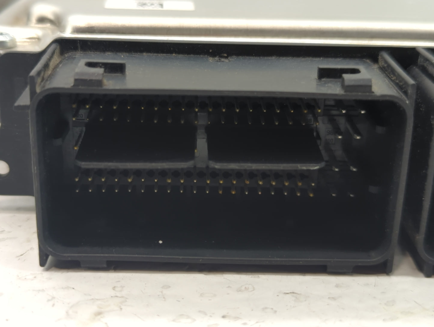 2015-2018 Ford Edge PCM Engine Control Computer ECU ECM PCU OEM P/N:G2GA-12A650-ARB Fits Fits 2015 2016 2017 2018 2019 OEM U