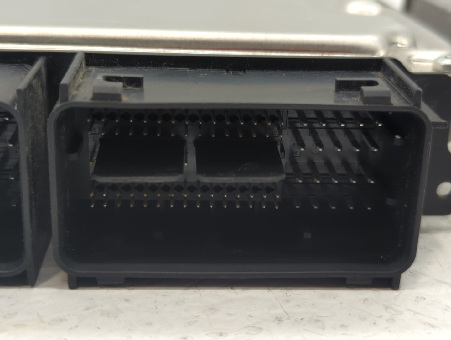 2015-2018 Ford Edge PCM Engine Control Computer ECU ECM PCU OEM P/N:G2GA-12A650-ARB Fits Fits 2015 2016 2017 2018 2019 OEM U