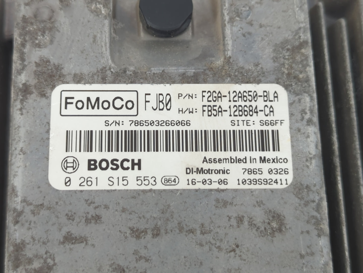 2015-2018 Ford Edge PCM Engine Control Computer ECU ECM PCU OEM P/N:FB5A-12B684-CA F2GA-12A650-BLA Fits OEM Used Auto Parts 