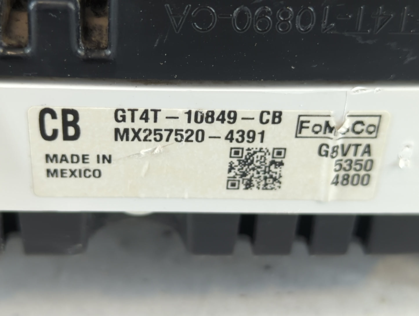 2016-2018 Ford Edge Instrument Cluster Speedometer Gauges P/N:257520-4391 GT4T-10849-CB Fits Fits 2016 2017 2018 OEM Used Au