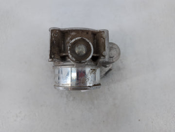 2015-2018 Ford Edge Throttle Body P/N:CA531500976 Fits Fits 2015 2016 2017 2018 2019 2020 OEM Used Auto Parts
