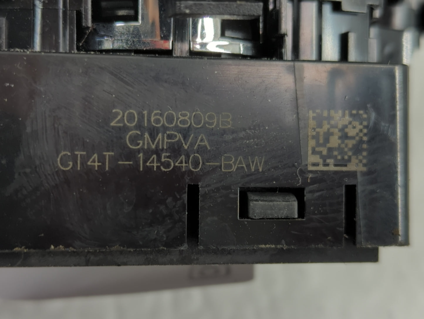 2015-2020 Ford Edge Master Power Window Switch Replacement Driver Side Left P/N:GT4T-14540-BAW 201608098 Fits OEM Used Auto 