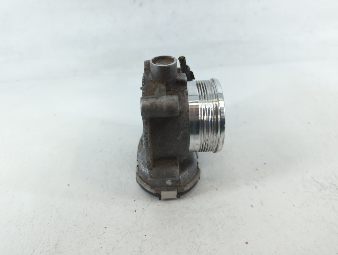 2015-2018 Ford Edge Throttle Body P/N:DS7E-9F991-BB Fits Fits 2014 2015 2016 2017 2018 2019 2020 2021 2022 OEM Used Auto Par
