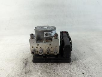 compare product 2015-2018 Ford Edge Anti-Lock Brake ABS Pump Module Actuator OEM P/N:84342052 Fits Fits 2015 2016 2017 2018 OEM Used Auto Parts