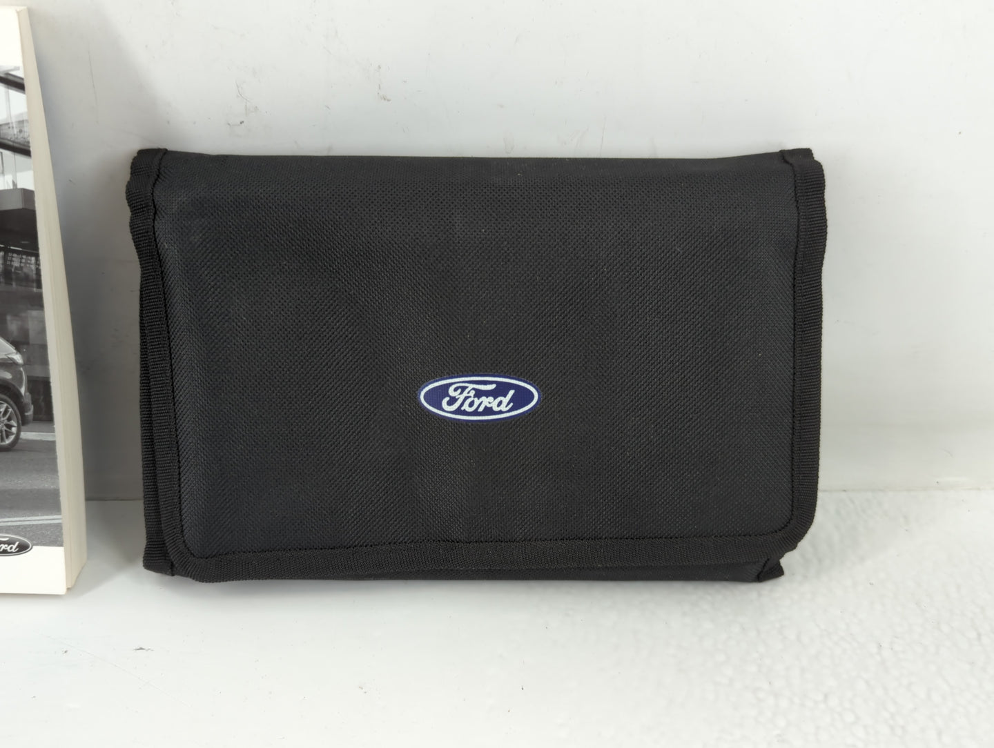 2016 Ford Edge Owners Manual Book Guide P/N:GT4J19A321AA OEM Used Auto Parts - Oemusedautoparts1.com