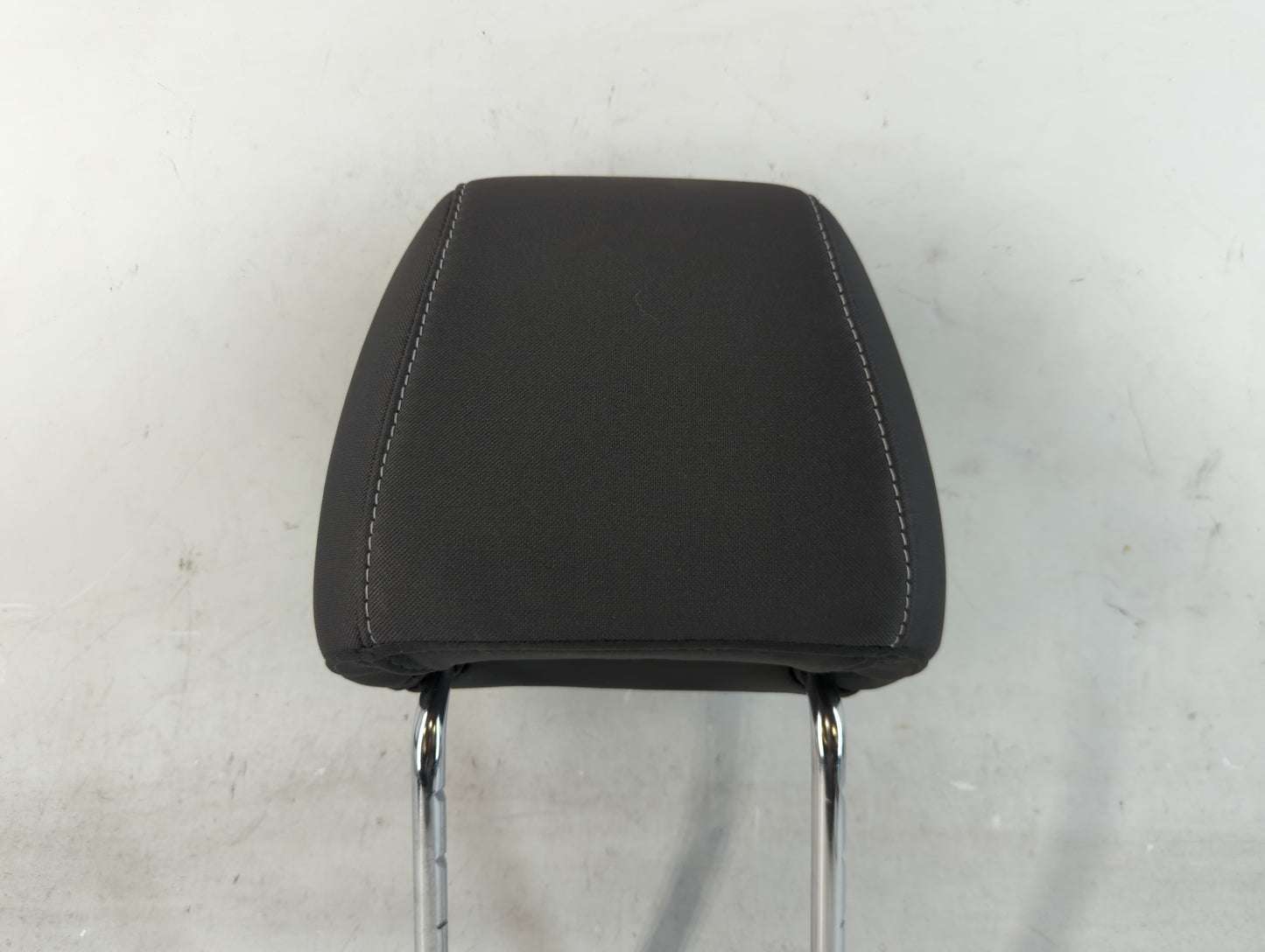 2016 Ford Escape Headrest Head Rest Front Driver Passenger Seat Fits OEM Used Auto Parts - Oemusedautoparts1.com