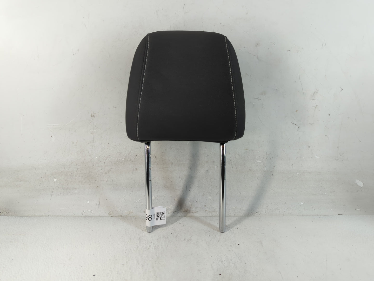 2016 Ford Escape Headrest Head Rest Front Driver Passenger Seat Fits OEM Used Auto Parts - Oemusedautoparts1.com