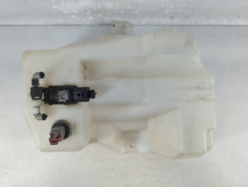 2015-2019 Ford Escape Windshield Washer Fluid Reservoir Bottle Oem - Oemusedautoparts1.com