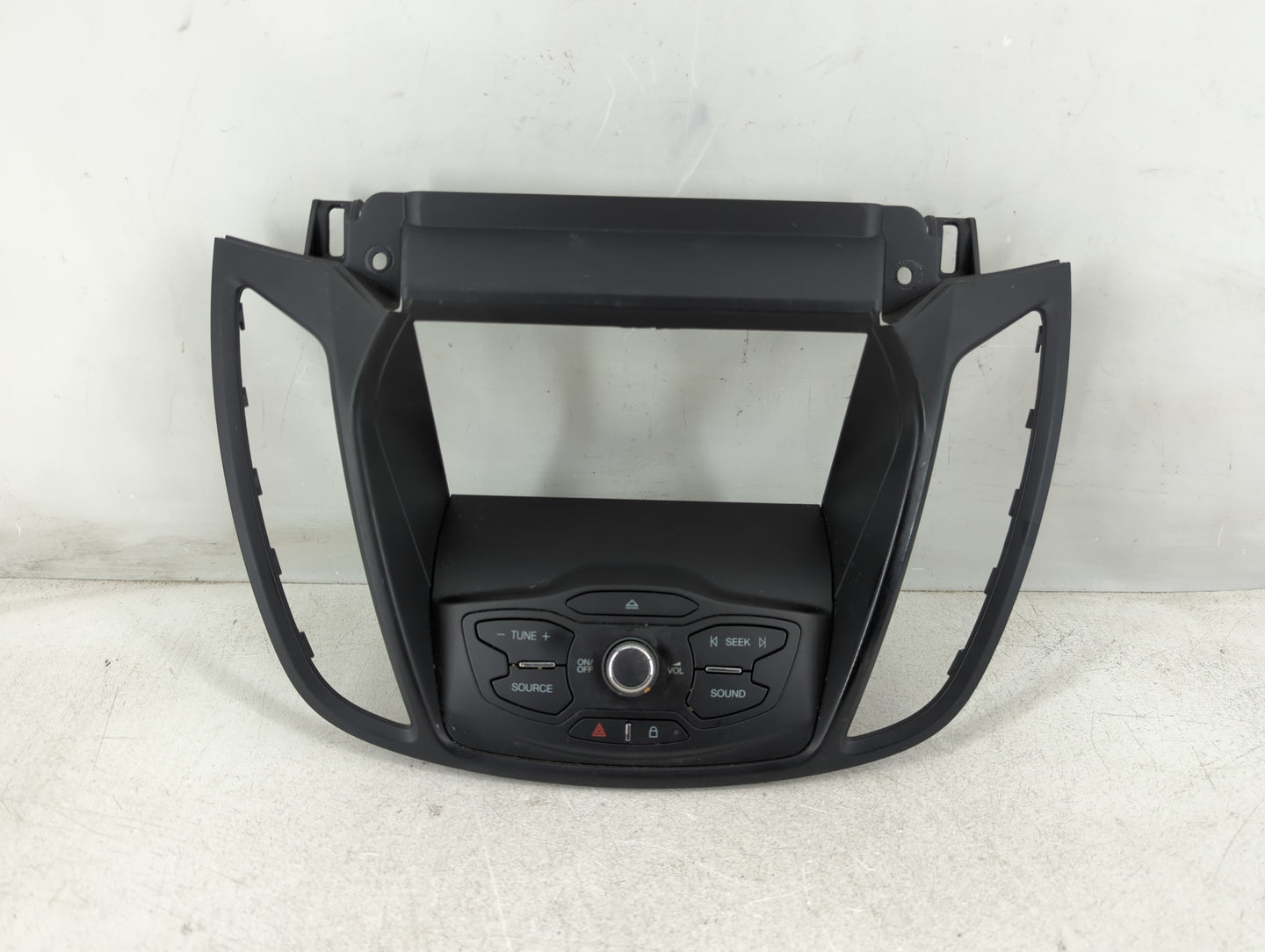 2013-2016 Ford Escape Radio AM FM Cd Player Receiver Replacement P/N:CJ54-18835-CCW CJ5T-19C107-HC Fits Fits 2013 2014 2015 