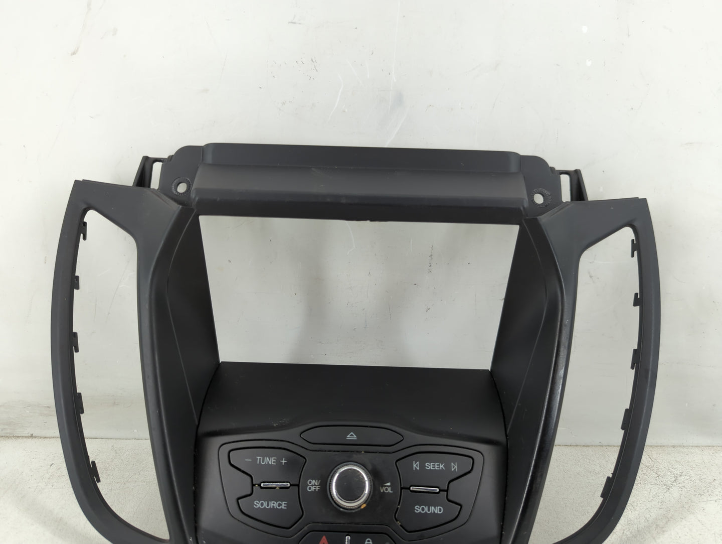 2013-2016 Ford Escape Radio AM FM Cd Player Receiver Replacement P/N:CJ54-18835-CCW CJ5T-19C107-HC Fits Fits 2013 2014 2015 